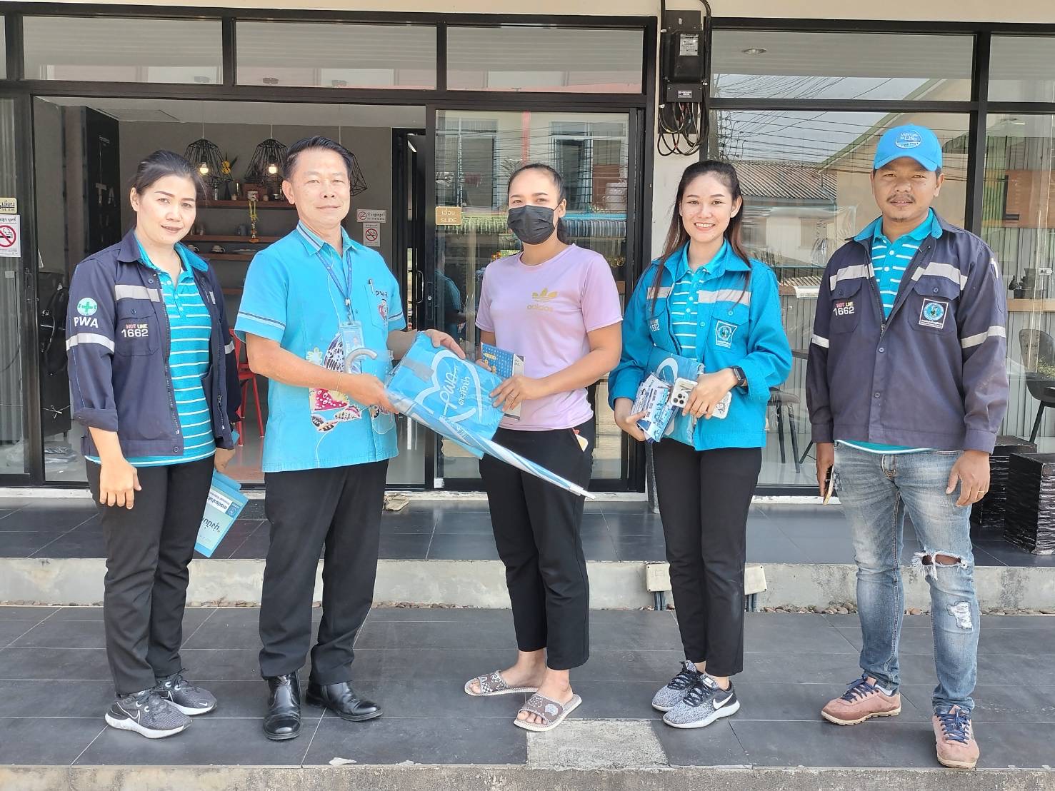 การประปาส่วนภูมิภาคสาขาตะกั่วป่า ลงพื้นที่พบลูกค้ารายใหญ่ ภายใต้กิจกรรมมุ่งมั่นเพื่อปวงชน เติมใจให้กัน