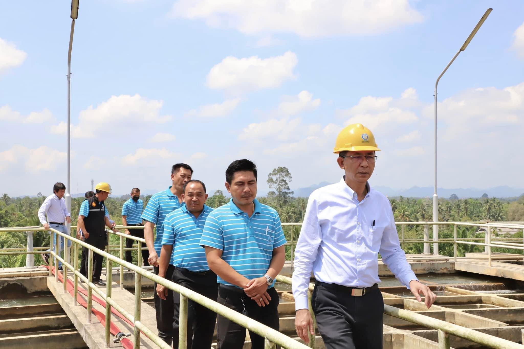 รองผู้ว่าการ (ปฏิบัติการ 5) ลงพื้นที่ตรวจเยี่ยม และร่วมประชุมหารือแนวทางการลดน้ำสูญเสียในพื้นที่ให้บริการ กปภ.สาขาชุมพร