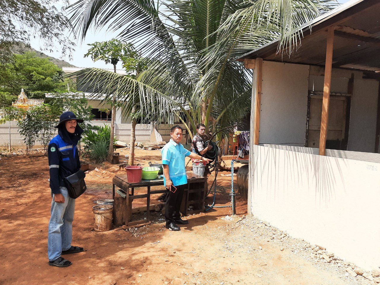การประปาส่วนภูมิภาคสาขาปราณบุรี ลงพื้นที่ตรวจสอบการจ่ายน้ำ พร้อมปรับแผนการจ่ายน้ำในช่วงฤดูแล้ง