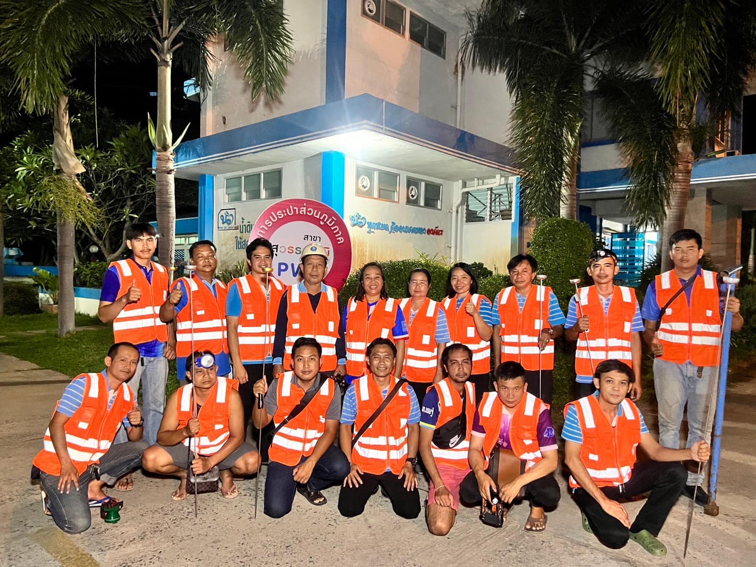 วันที่ 11 พฤษภาคม 2566 การประปาส่วนภูมิภาคสาขาสุวรรณภูมิ ทำการออกสำรวจหาท่อแตก-รั่ว โดยวิธีการ Passive Control