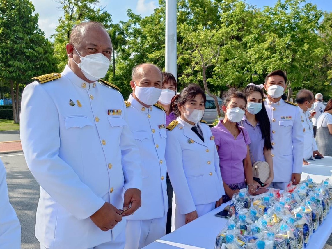 กปภ.สาขาระยอง ร่วมพิธีทำบุญตักบาตรพระภิกษุสงฆ์ เฉลิมพระเกียรติสมเด็จพระนางเจ้าฯ พระบรมราชินี เนื่องในโอกาสวันเฉลิมพระชนมพรรษา ๓ มิถุนายน ๒๕๖๖