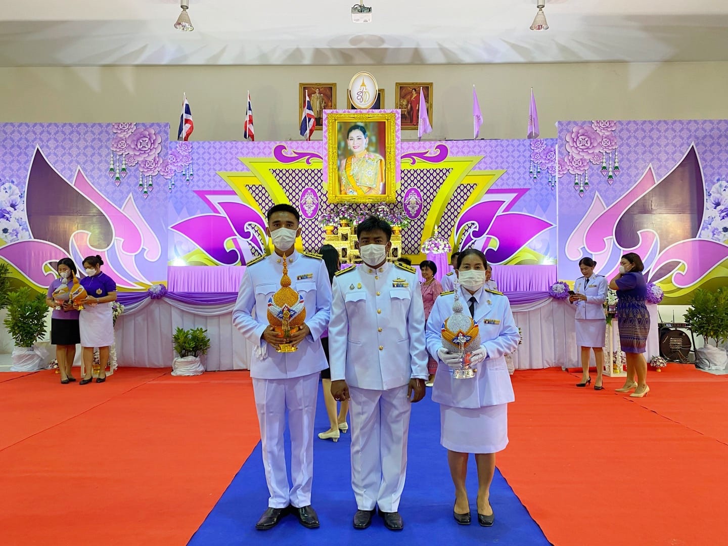 การประปาส่วนภูมิภาคสาขากาญจนดิษฐ์ เข้าร่วมพิธีถวายเครื่องราชสักการะและวางพานพุ่ม และพิธีจุดเทียนถวายพระพรชัยมงคล กิจกรรมเฉลิมพระเกียรติสมเด็จพระนางเจ้าสุธิดา พัชรสุธาพิมลลักษณ พระบรมราชินี เนื่องในโอกาสวันเฉลิมพระชนมพรรษา 3 มิถุนายน 2566