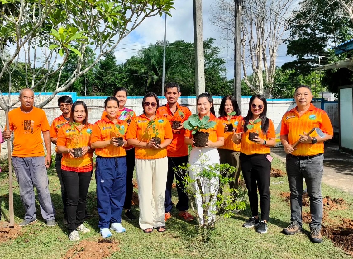 การประปาส่วนภูมิภาคสาขากันตัง จัดกิจกรรมปลูกต้นไม้เนื่องในวันต้นไม้ประจำปีของชาติ โครงการ กปภ.ปลูกป่าเพื่อแผ่นดิน เทิดพระเกียรติพระบาทสมเด็จพระบรมชนกาธิเบศร มหาภูมิพลอดุลยเดชมหาราช บรมนาถบพิตร (Father's Land) ปี 2566
