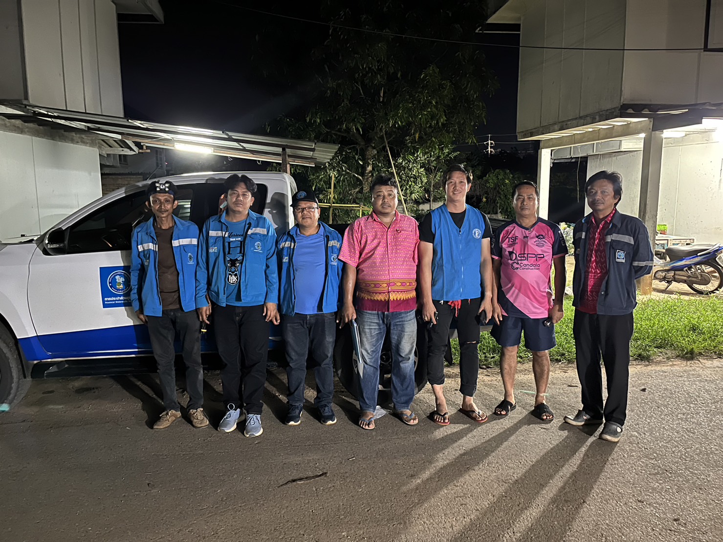 กปภ.สาขากระบี่ ดำเนินงานตามแผนบริหารจัดการน้ำสูญเสียเชิงรุก เดินหน้าลงพื้นที่ ทำ Step Test พื้นที่ DM-04-01 ทางเข้าวัดถ้ำเสือ ตำบลกระบี่น้อย อำเภอเมือง จังหวัดกระบี่ เพื่อลดการเกิดน้ำสูญเสีย