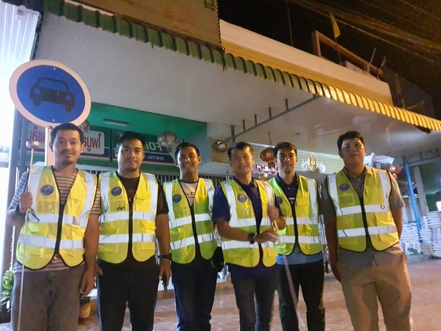 กปภ.สาขาขาณุวรลักษบุรี ดำเนินการสำรวจหาท่อแตกรั่ว(ALC)