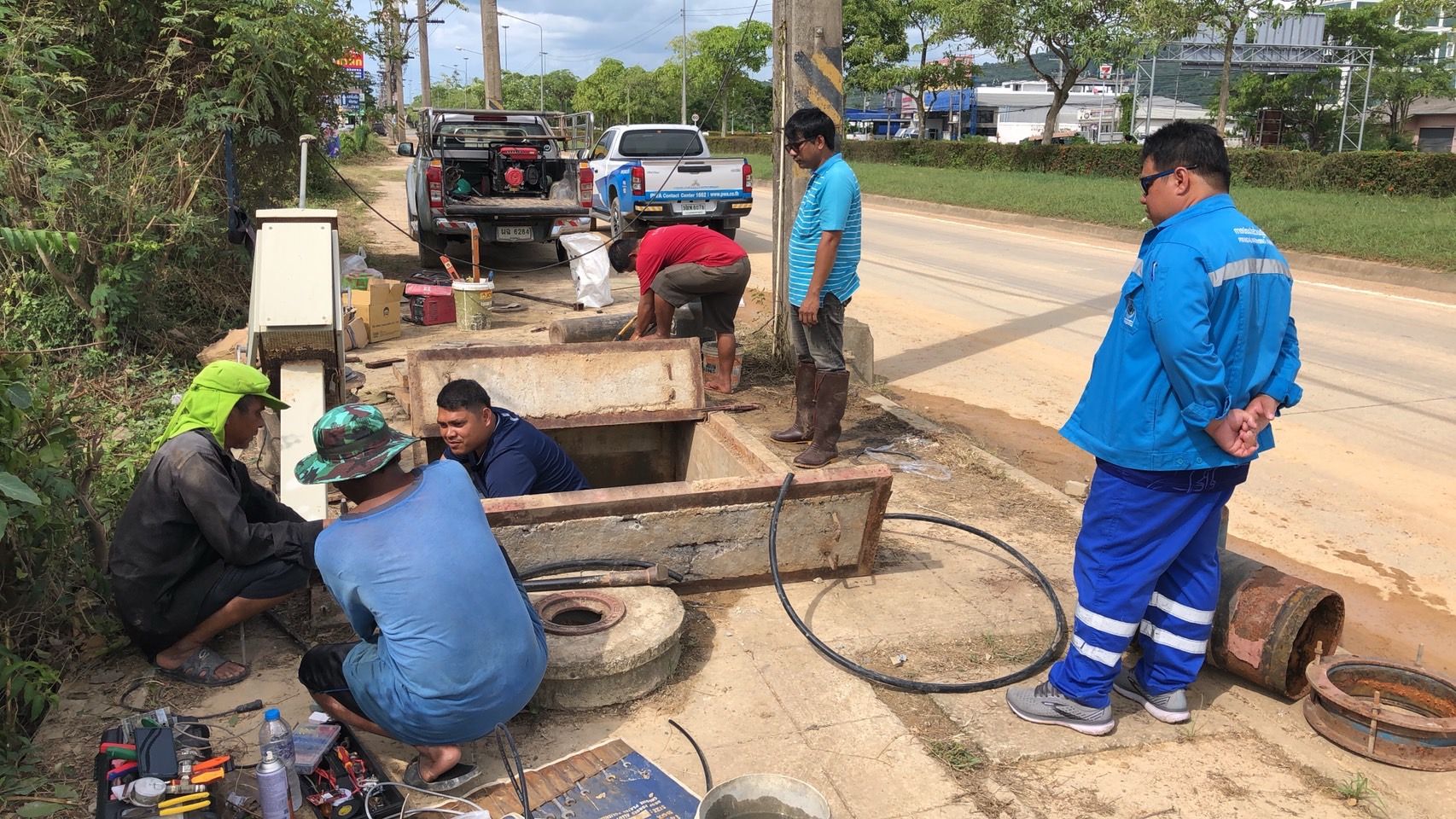 การประปาส่วนภูมิภาคสาขาสงขลา ลงพื้นที่ดำเนินการซ่อมเปลี่ยนมาตรวัดน้ำ DMA 14 ขนาด 300 มม. (โรงพยาบาลสงขลา)