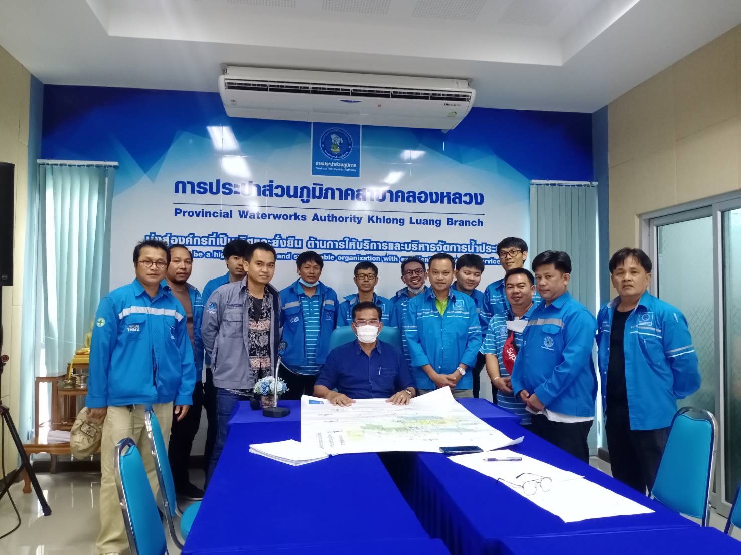 กปภ.สาขาคลองหลวง ลงพื้นที่เชิงรุกตรวจสอบแรงดันน้ำ และสำรวจท่อแตกท่อรั่ว