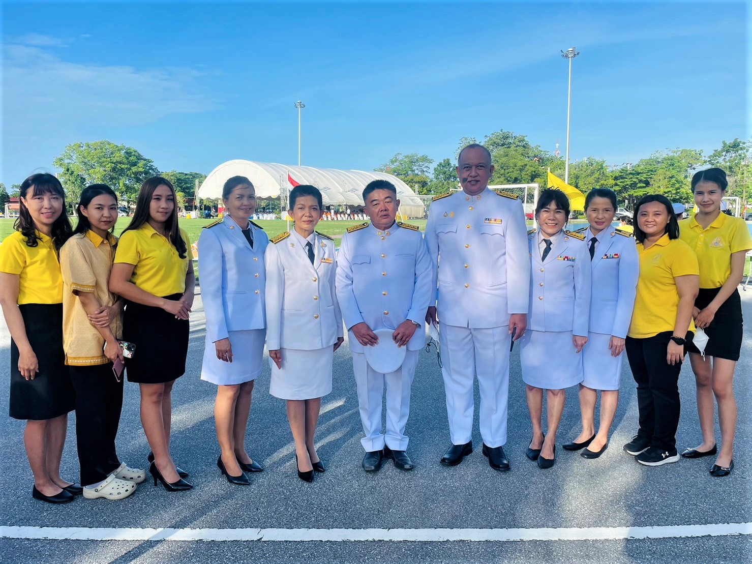 กปภ.สาขาระยอง ร่วมพิธีทำบุญตักบาตรพระภิกษุสงฆ์ และพิธีถวายสัตย์ปฏิญาณฯ เฉลิมพระเกียรติพระบาทสมเด็จพระเจ้าอยู่หัว เนื่องในโอกาสวันเฉลิมพระชนมพรรษา ๒๘ กรกฎาคม ๒๕๖๖
