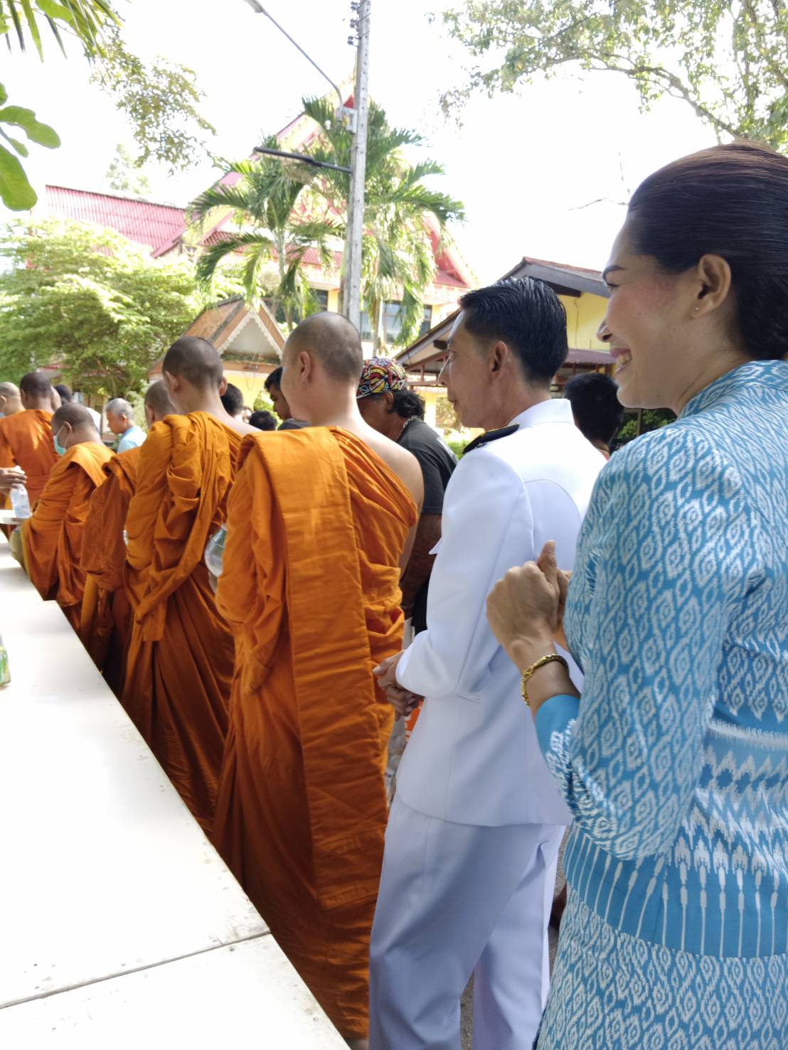 กปภ.สาขาเขาชัยสน ร่วมพิธีทำบุญตักบาตรและถวายเครื่องราชสักการะและวางพานพุ่ม และพิธีจุดเทียนถวายพระพรชัยมงคล เฉลิมพระเกียรติ สมเด็จพระนางเจ้าสิริกิติ์ พระบรมราชินีนาถ พระบรมราชชนนีพันปีหลวง เนื่องในโอกาสมหามงคลเฉลิมพระชนมพรรษา 12 สิงหาคม 2566