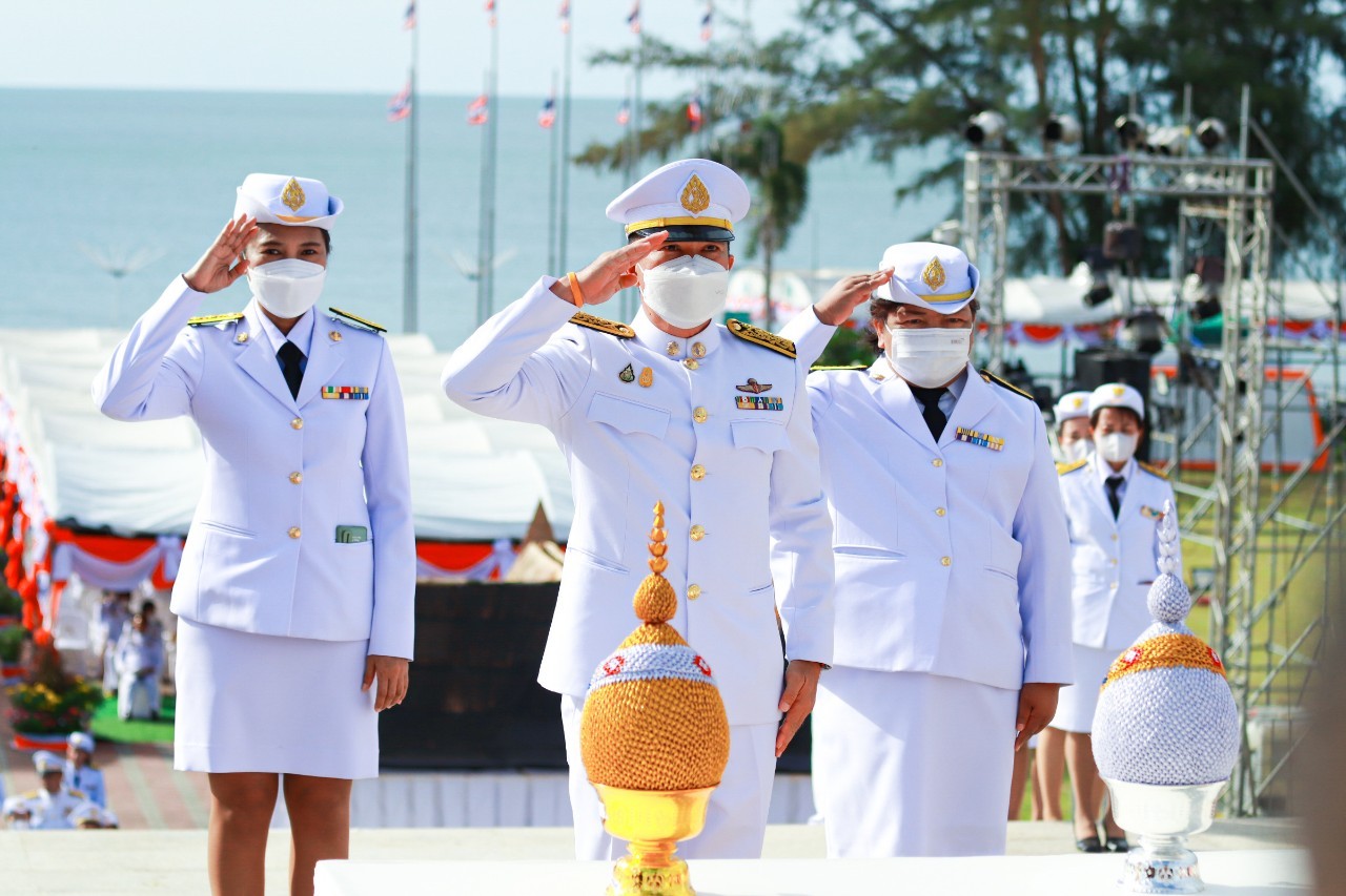 กปภ.สาขาประจวบคีรีขันธ์ ร่วมพิธีถวายเครื่องราชสักการะพระบรมราชานุสาวรีย์พระบาทสมเด็จพระจอมเกล้าเจ้าอยู่หัวเนื่องใน วันวิทยาศาสตร์แห่งชาติ ประจำปี 2566