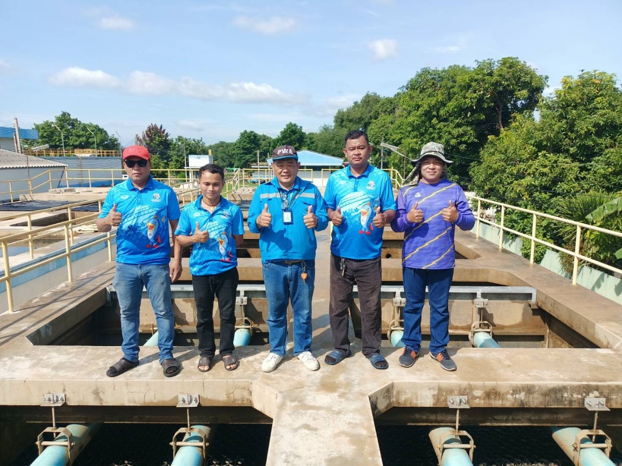 กปภ.สาขากาญจนบุรี ล้างถังตกตะกอนโรงกรองน้ำ ประจำเดือน สิงหาคม 2566