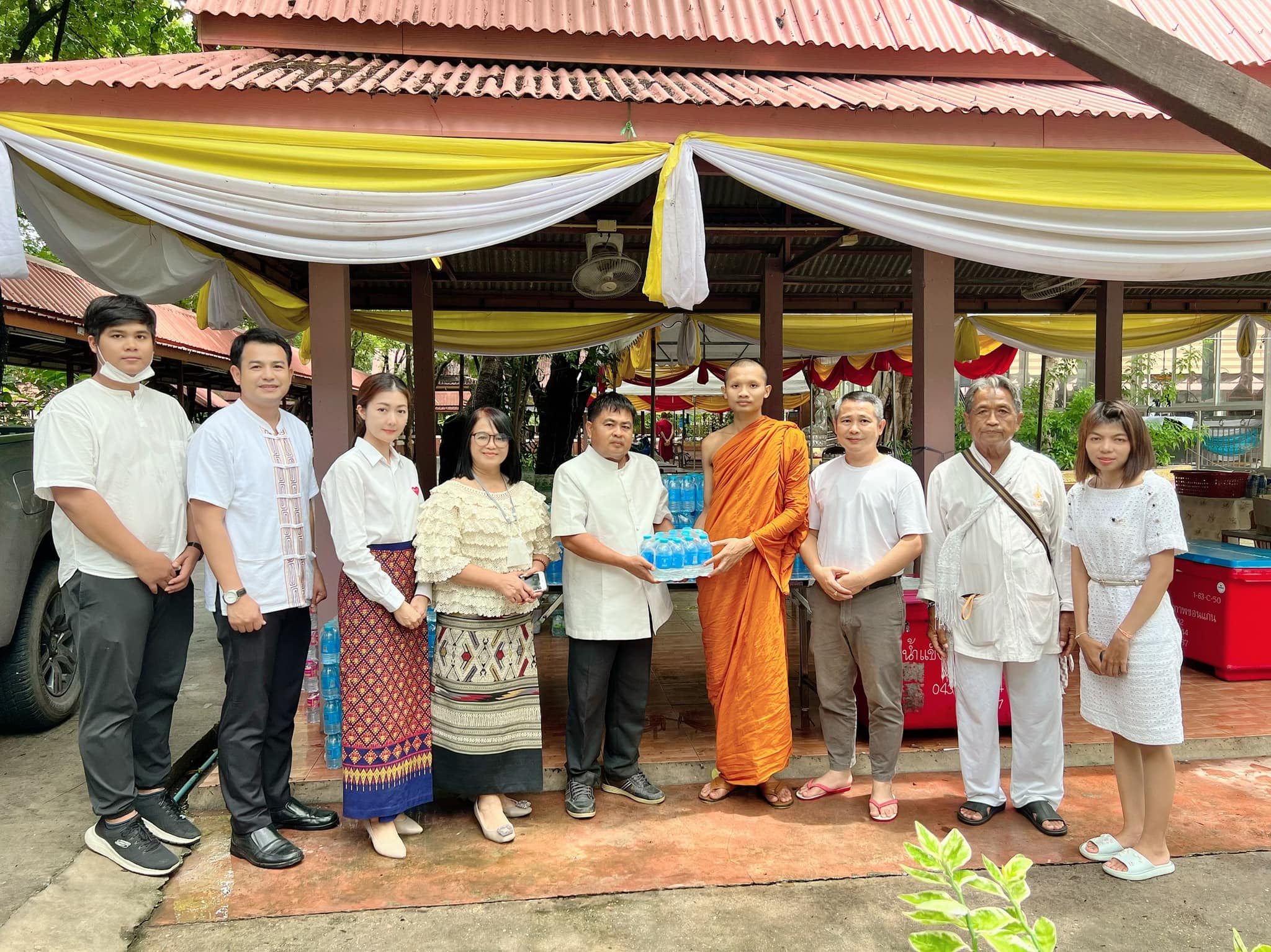 กปภ.สาขาขอนแก่น(พ) ร่วมกิจกรรมโรงทานสนับสนุนน้ำดื่มตราสัญลักษณ์กปภ. โครงการปฏิบัติธรรมอบรมกรรมฐาน เพื่อถวายพระกุศแด่สมเด็จพระสังฆราชฯ