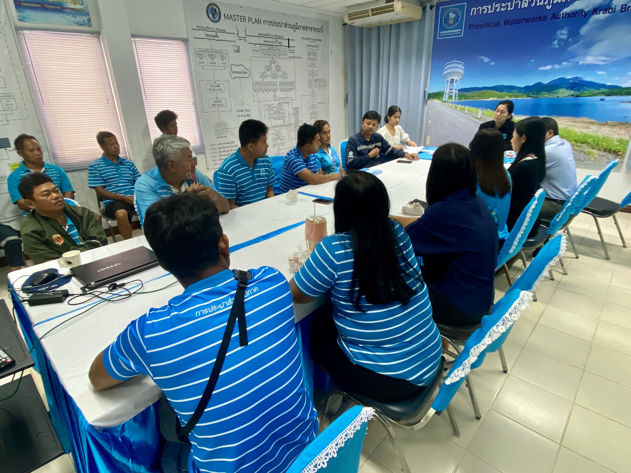 การประปาส่วนภูมิภาคสาขากระบี่ จัดกิจกรรมสนทนายามเช้า (MORNING TALK) ครั้งที่ 12 ประจำปี 2566 พร้อมประชุมติดตามแผนการดำเนินงานศูนย์ราชการสะดวก (Government Easy Contact Center:GECC ) ประจำปี 2566