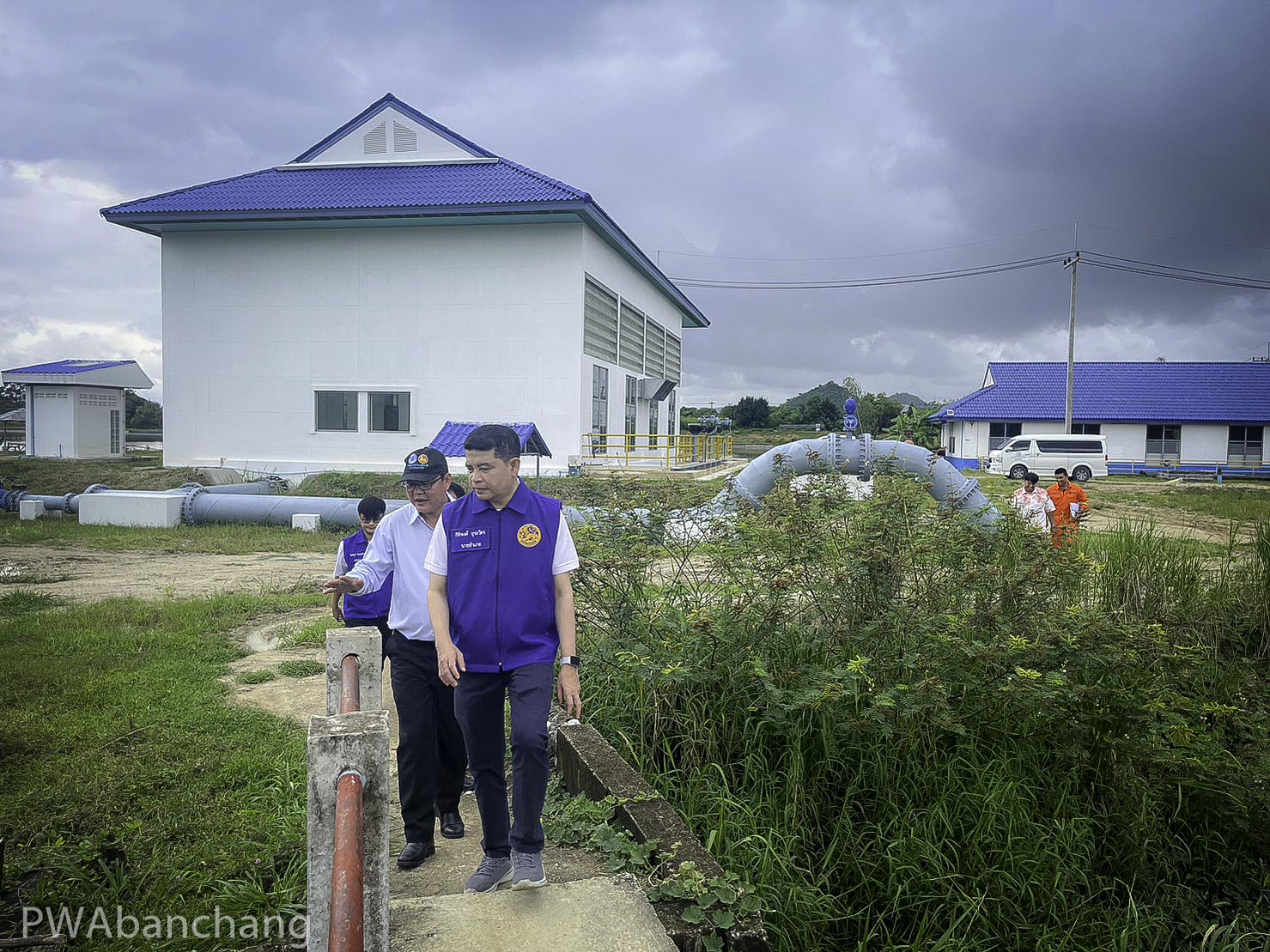 กปภ.บ้านฉาง ติดตามสถานการณ์น้ำ ร่วมกับนายอำเภอบ้านฉาง