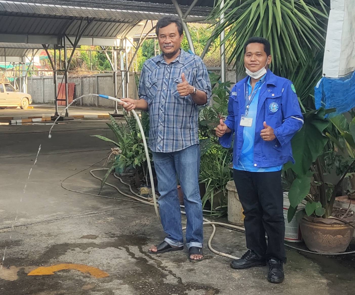 กปภ.สาขากำแพงเพชร ส่งมิสเตอร์ประปาตรวจสอบน้ำไม่ไหล ลูกค้าประทับใจมาเร็วทันใจ
