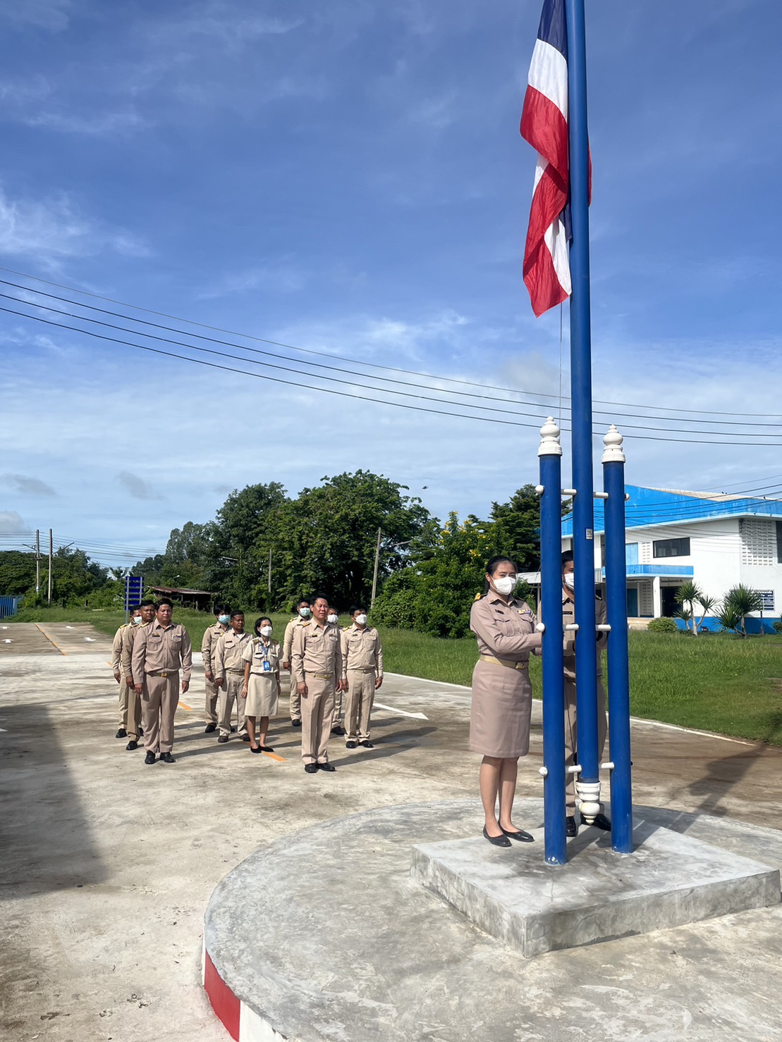 กปภ.สาขาตะพานหิน จัดกิจกรรมวันพระราชทานธงชาติไทย 28 กันยายน ประจำปี 2566