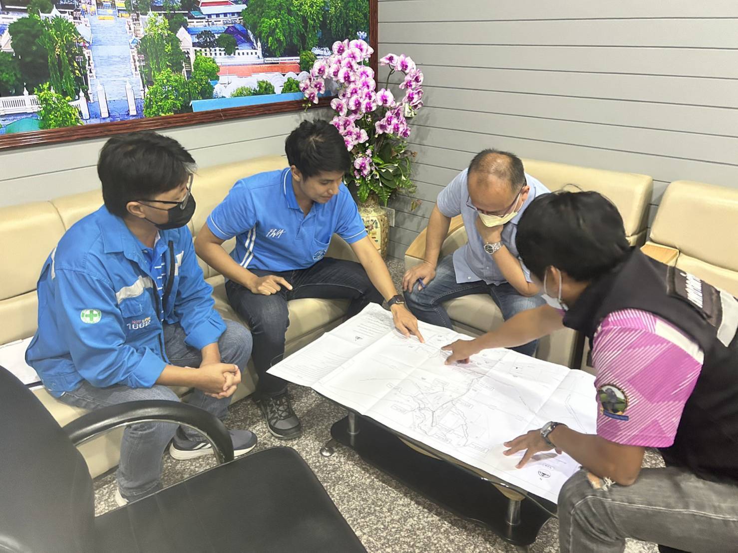 การประปาส่วนภูมิภาคสาขานครปฐม หารือเรื่องการขยายเขตจำหน่ายน้ำประปาในพื้นที่ เพื่อร่วมกันแก้ไขปัญหาเรื่องน้ำประปาในพื้นที่ตำบลมาบแค อ.เมือง จ.นครปฐม