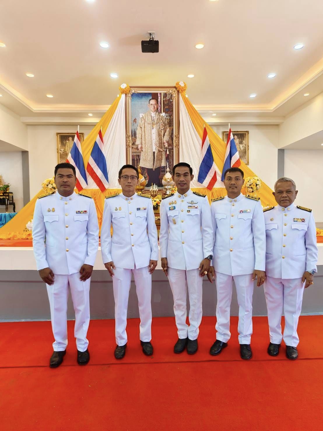 การประปาส่วนภูมิภาคสาขาอ่าวลึก ร่วมพิธีวางพวงมาลา เนื่องในวันคล้ายวันสวรรคต พระบาทสมเด็จพระบรมชนกาธิเบศริมหาภูมิพลอดุลยเดชมหาราช บรมนารถบพิตร "วันนวมินทรมหาราช"