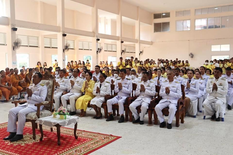 การประปาส่วนภูมิภาคสาขาระโนด กิจกรรมร่วมพิธีวางพวงมาลาถวายราชสักการะและพิธีทำบุญตักบาตรถวายพระราชกุศล เนื่องในวันนวมินทรมหาราช 13 ตุลาคม 2566