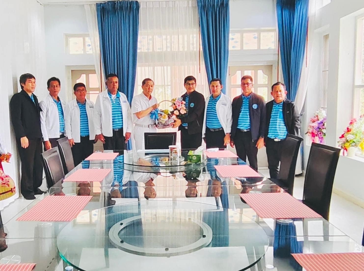 รองผู้ว่าการ (แผนยุทธศาสตร์) รักษาการในตำแหน่ง รองผู้ว่าการ (ปฏิบัติการ ๕) พร้อมด้วย ผู้ช่วยผู้อำนวยการ กปภ.เขต 4 และผจก.สาขาตะกั่วป่า เดินทางเข้าพบผู้ว่าราชการจังหวัดพังงา ณ ศาลากลางจังหวัดพังงา