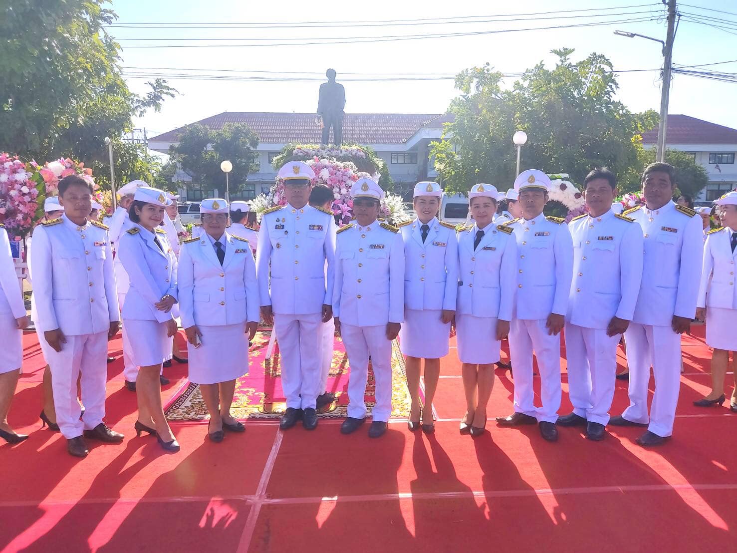 การประปาส่วนภูมิภาคสาขาบ้านไผ่ เข้าร่วมพิธีวางพวงมาลาถวายราชสักการะเนื่องใน วันคล้ายวันสวรรคตพระบาทสมเด็จพระจุลจอมเกล้าเจ้าอยู่หัว ประจำปีพุทธศักราช 2566
