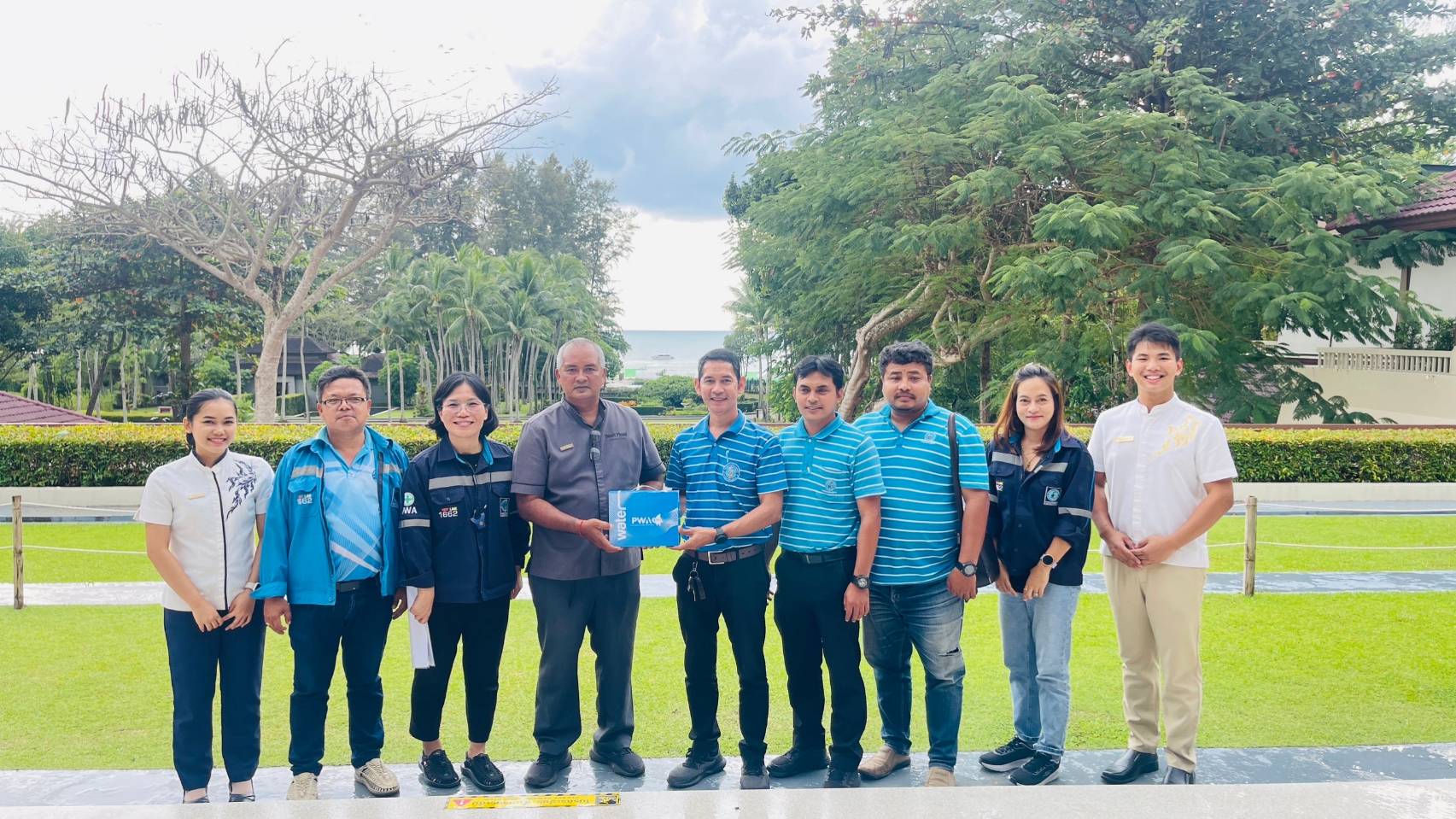 การประปาส่วนภูมิภาคสาขากระบี่ ลงพื้นที่พบผู้ใช้น้ำรายใหญ่ ครั้งที่ 1/2567 ภายใต้กิจกรรมมุ่งมั่นเพื่อปวงชน เติมใจให้กัน