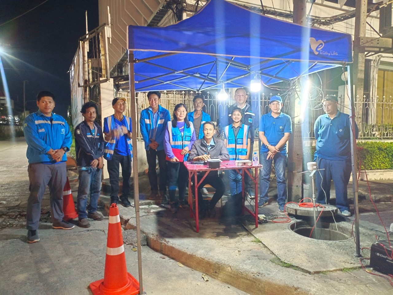 กปภ.สาขาอ้อมน้อย ร่วมกับบริษัท ทีทีดับบลิวฯ ทำการทดสอบการรั่วไหลของระบบจ่ายน้ำประปาให้แก่ผู้บริโภค (LDN) ครั้งที่ 2/2566