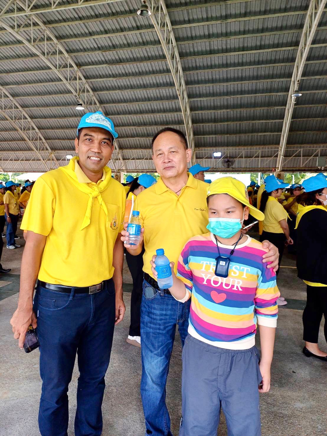 กปภ.สาขาท่ามะกา เข้าร่วมกิจกรรมจิตอาสาปล่อยพันธุ์ปลาและปรับปรุงภูมิทัศน์สวนรุกชาติเฉลิมพระเกียรติ ร.9 เนื่องในวันคล้ายวันสวรรคต สมเด็จพระบรมชนกาธิเบศร มหาภูมิพลอดุลยเดชมหาราช บรมนาถบพิตร