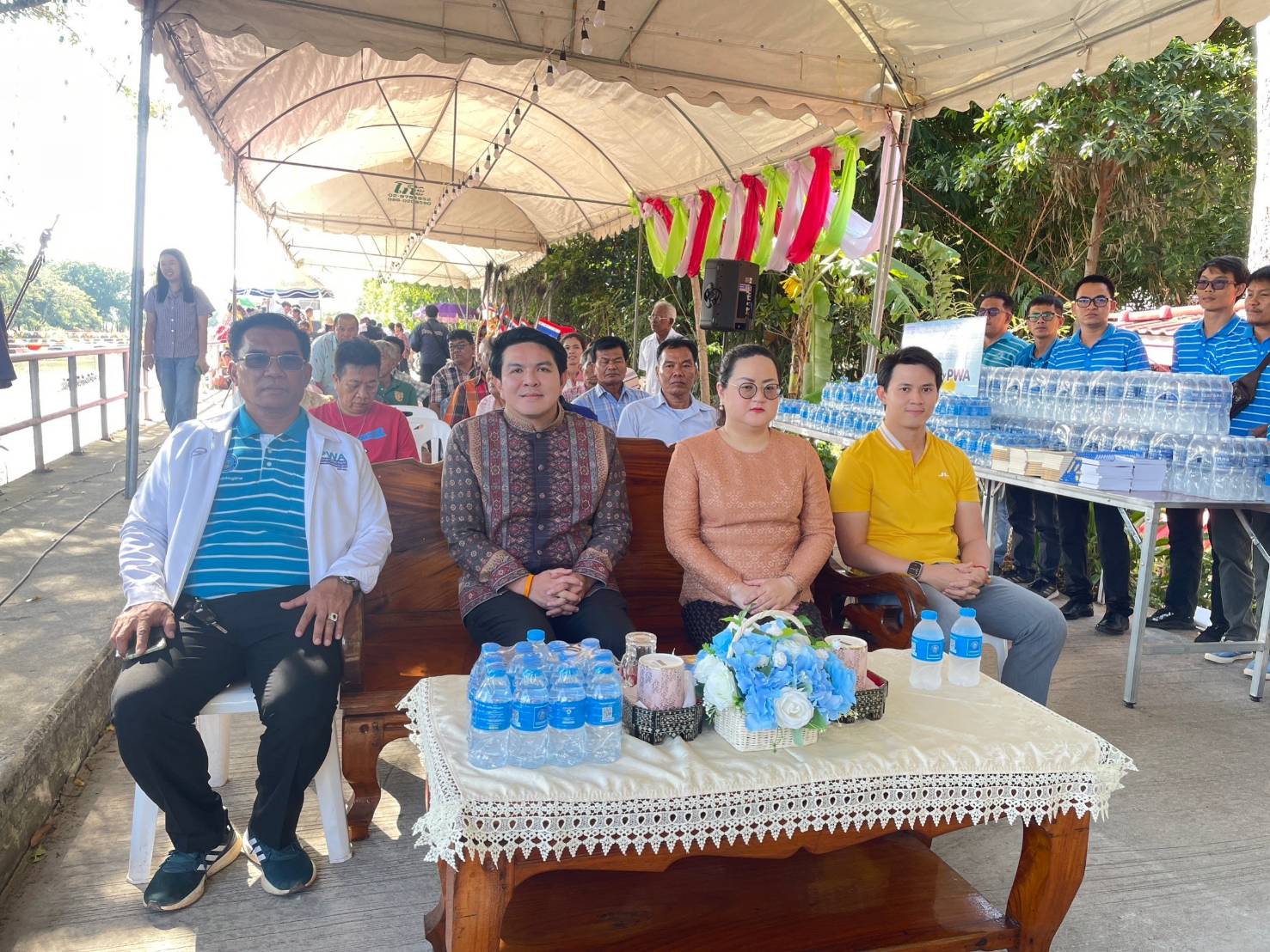 กปภ.สาขาคลองหลวง และชาวบ้านวัดท่าซุงฯ ร่วมกันอนุรักษ์ทรัพยากรน้ำ และสืบสานประเพณีไทย