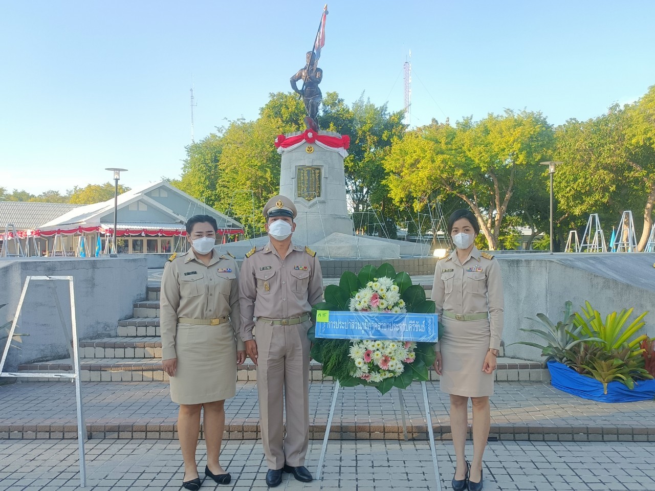 การประปาส่วนภูมิภาคสาขาประจวบคีรีขันธ์ เข้าร่วมพิธีวางพวงมาลาสดุดีวีรชน 8 ธันวาคม 2484 ประจำปี 2566