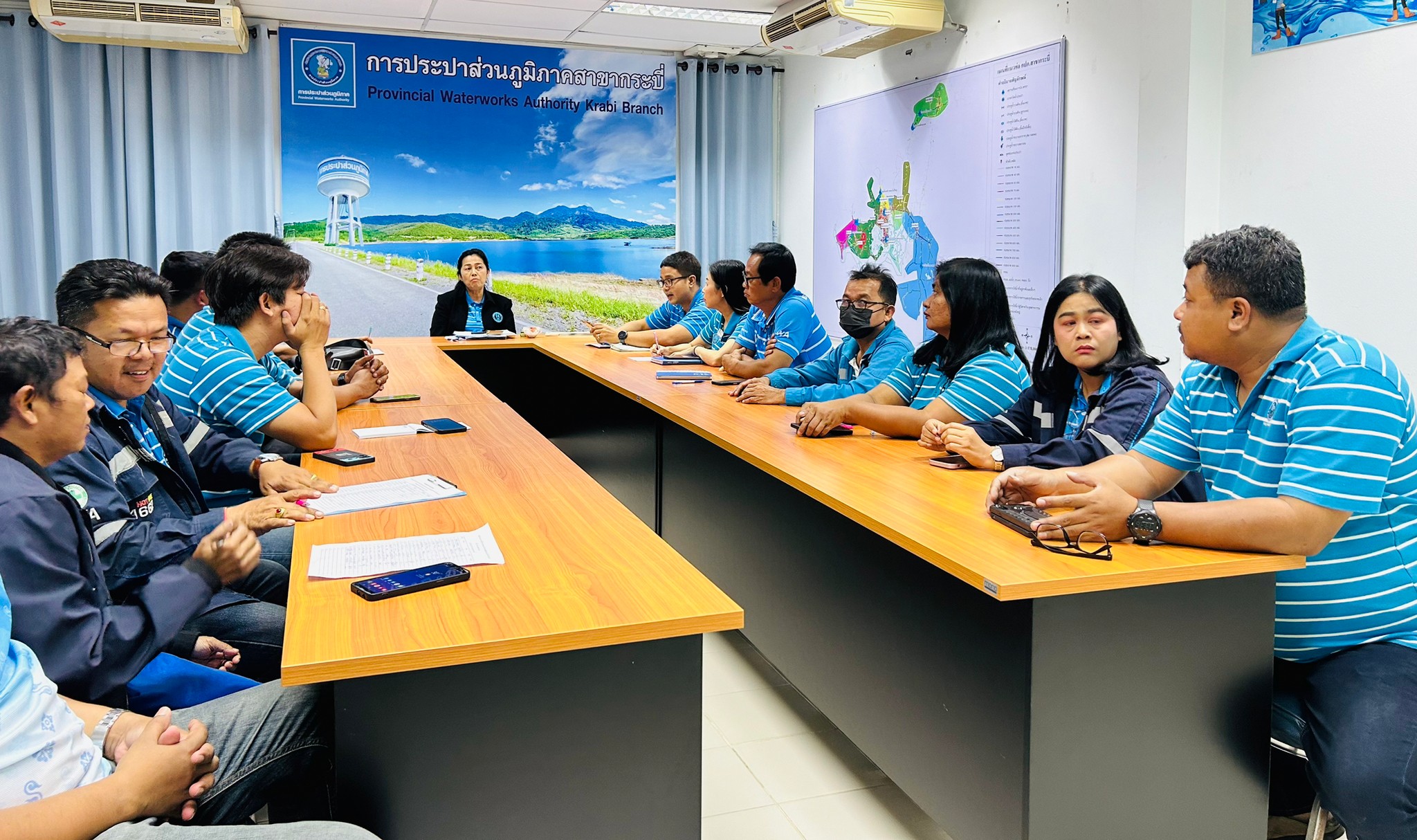 การประปาส่วนภูมิภาคสาขากระบี่ จัดกิจกรรมสนทนายามเช้า (MORNING TALK) ครั้งที่ 3 ประจำปี 2567 พร้อมประชุมติดตามแผนการดำเนินงานศูนย์ราชการสะดวก (Government Easy Contact Center:GECC ) ประจำปี 2567