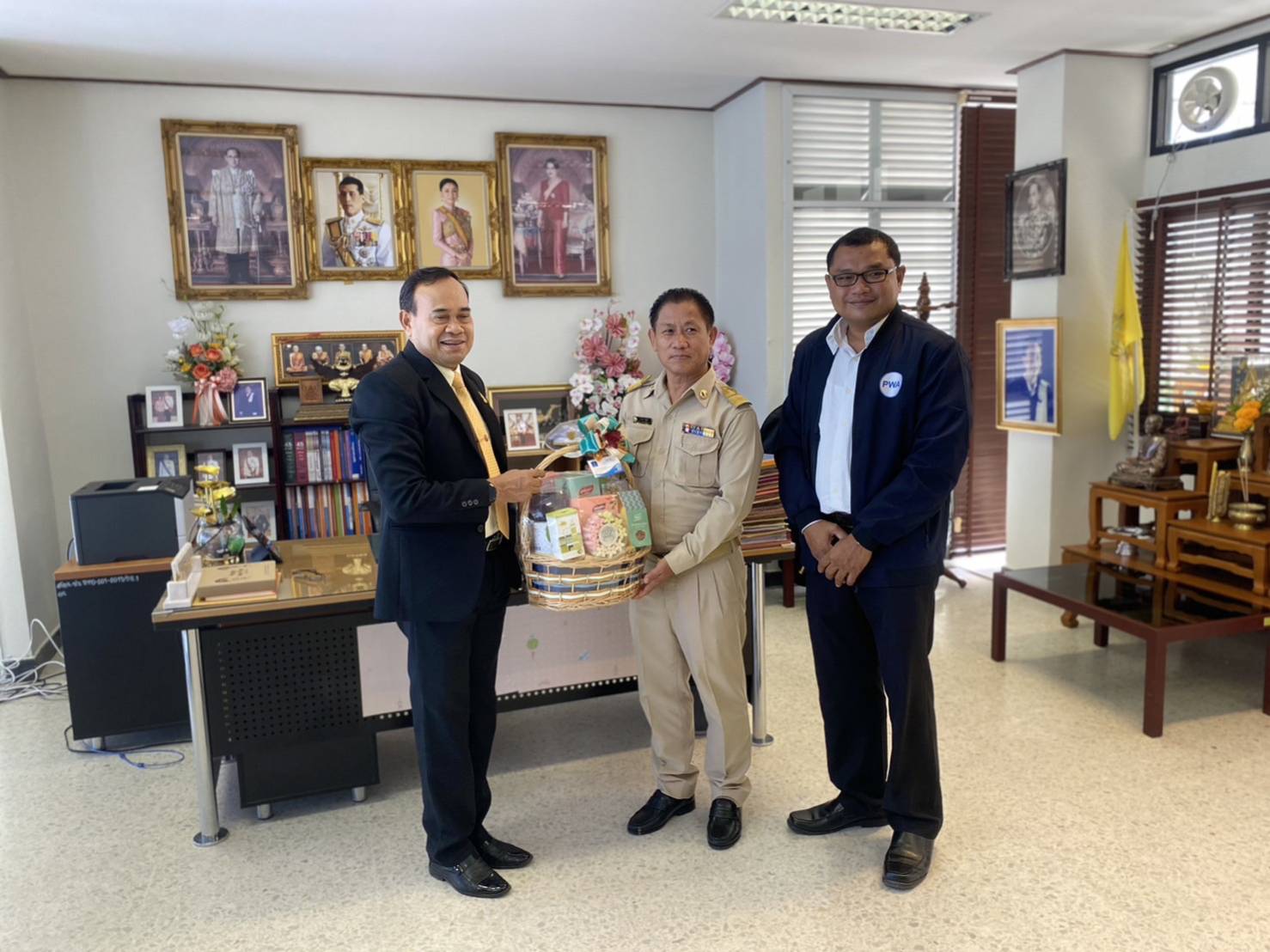 กปภ.สาขาปราณบุรี เข้าร่วมสวัสดีปีใหม่ ท่านอัยการจังหวัดประจวบคีรีขันธ์ เนื่องในโอกาสวาระดิถีขึ้นปีใหม่ 2567