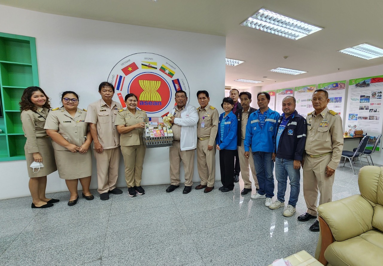 กปภ.สาขาอ้อมน้อย เข้าพบและสวัสดีปีใหม่ 2567 หน่วยงานราชการ