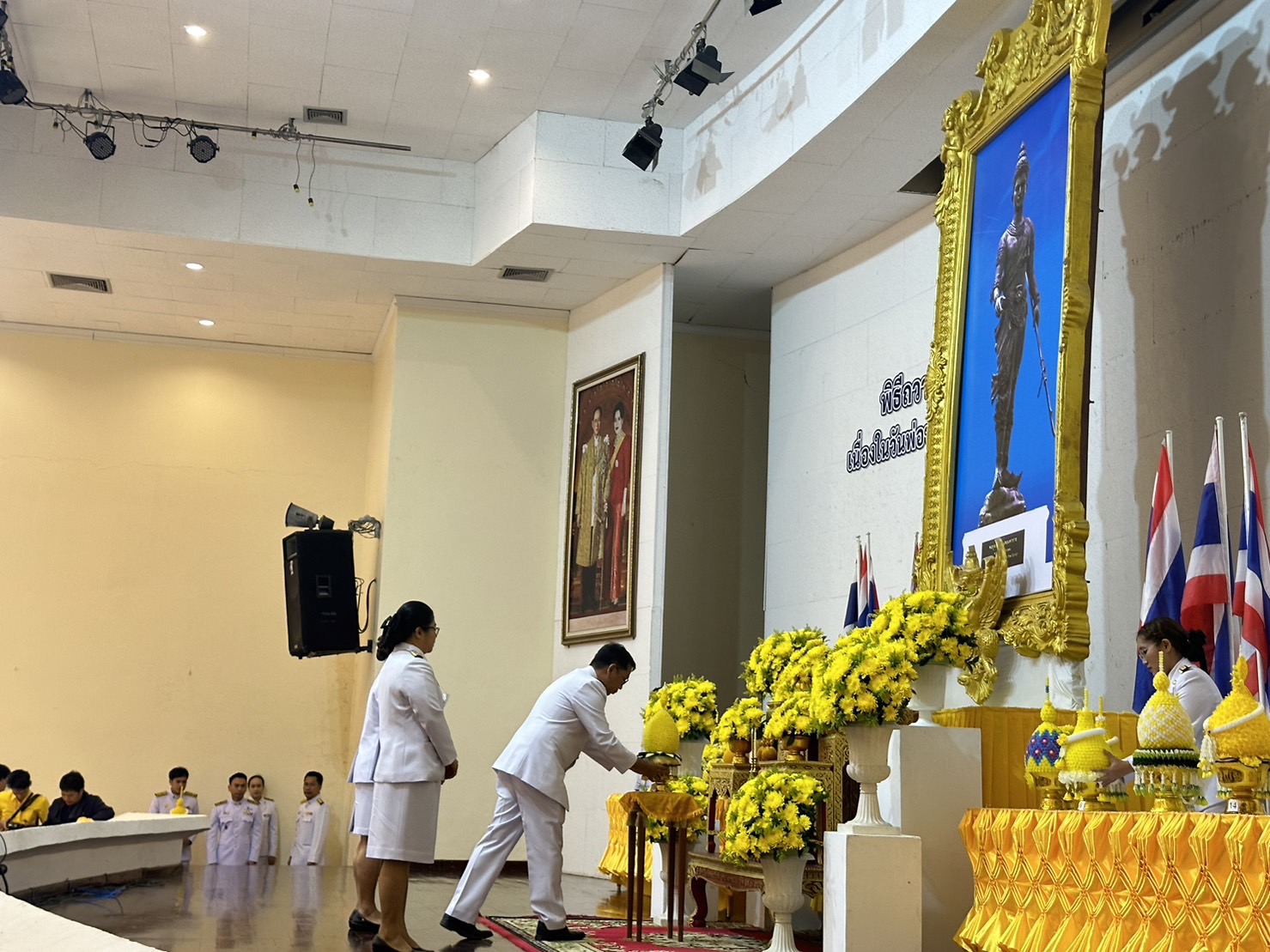 การประปาส่วนภูมิภาคสาขาชุมพรร่วมพิธีถวายเครื่องราชสักการะเนื่องใน "วันพ่อขุนรามคำแห่งมหาราช"