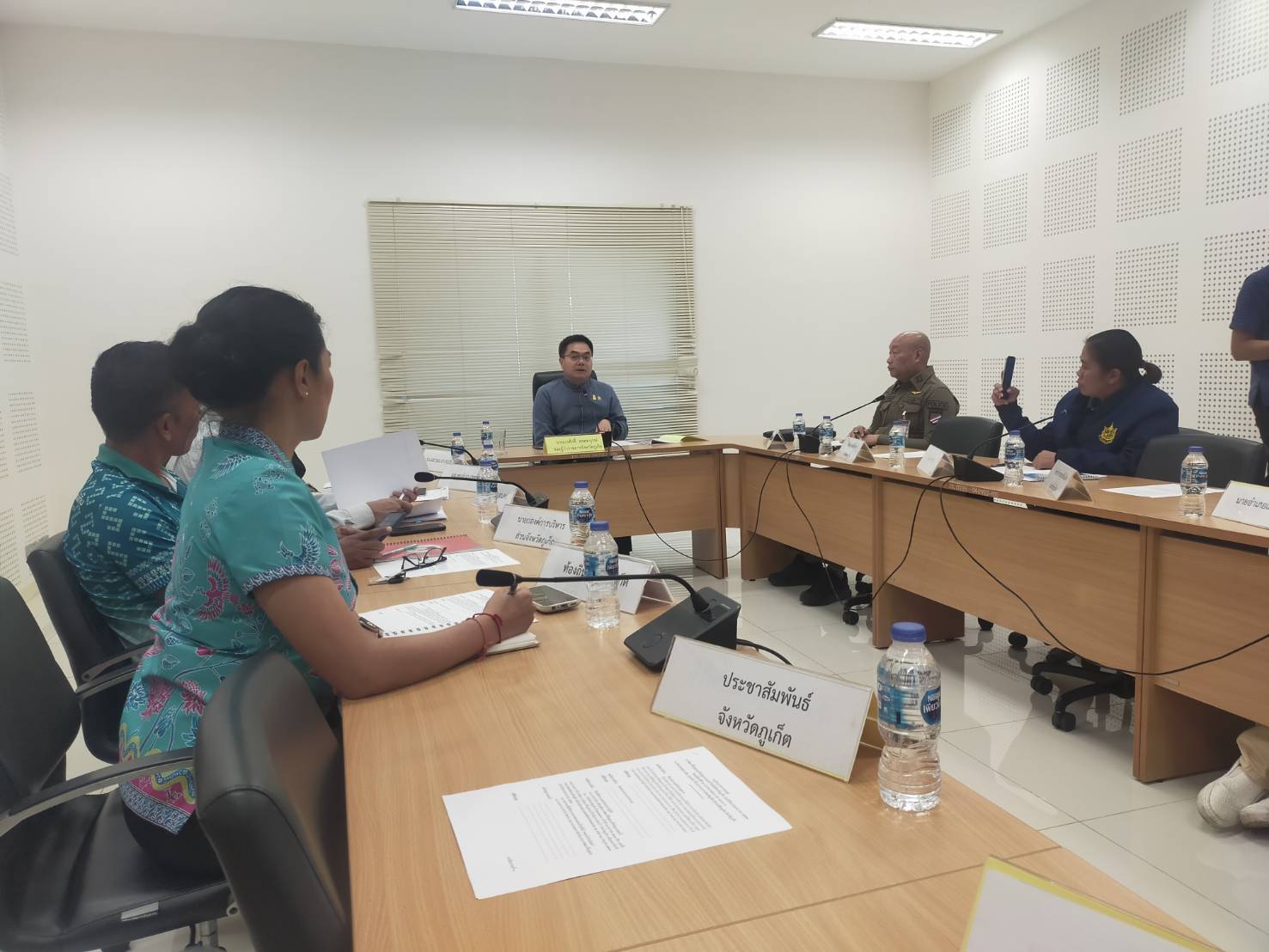 กปภ.สาขาภูเก็ต เข้าร่วมประชุมการพัฒนาฟื้นฟูและแก้ไขปัญหาแหล่งน้ำในพื้นที่จังหวัดภูเก็ต ประจำปีงบประมาณ พ.ศ.2567