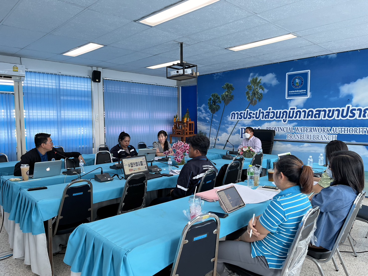 กปภ.สาขาปราณบุรี จัดทำ on the job training ฝึกอบรมวิธีใช้งาน LINE Business ID เพื่อเพิ่มช่องทางการประชาสัมพันธ์ ข้อมูลข่าวสาร ให้กับลูกค้า