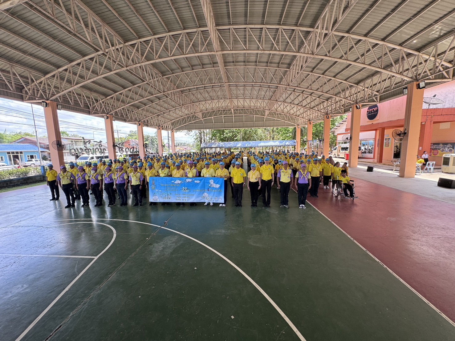 การประปาส่วนภูมิภาคสาขาตราด เข้าร่วมกิจกรรมจิตอาสาพัฒนา เนื่องในโอกาสวันสำคัญของชาติไทย เนื่องในโอกาสวันคล้ายวันพระราชสมภพ สมเด็จพระกนิษฐาธิราชเจ้า กรมสมเด็จพระเทพรัตนราชสุดาฯ สยามบรมราชกุมารี
