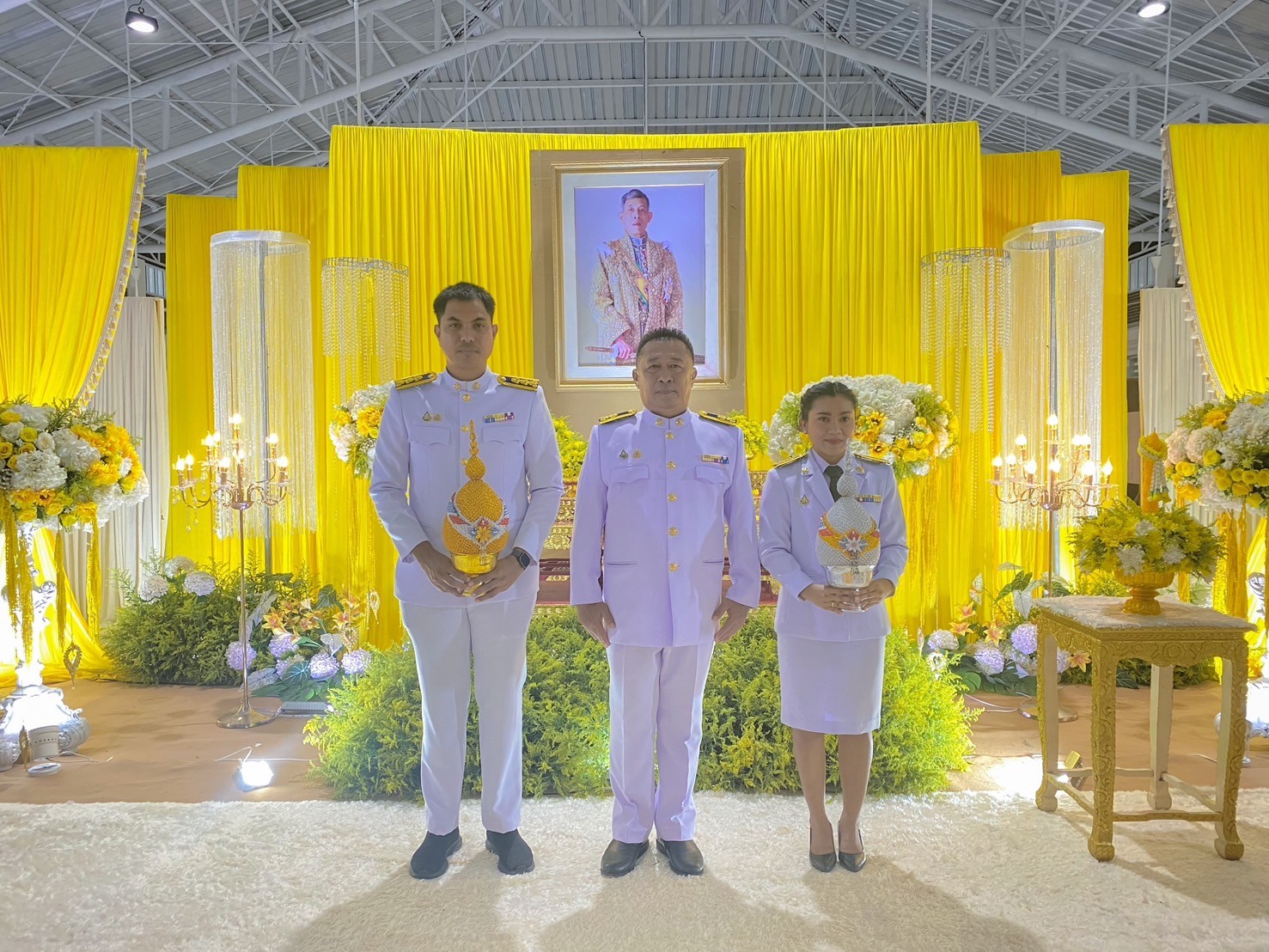 กปภ.สาขาขนอม เข้าร่วมพิธีถวายเครื่องราชสักการะและวางพานพุ่ม และพิธีจุดเทียนถวายพระพรชัยมงคล เนื่องในโอกาสพระราชพิธีมหามงคลเฉลิมพระชนมพรรษาพระบาทสมเด็จพระเจ้าอยู่หัว 28 กรกฎาคม 2567