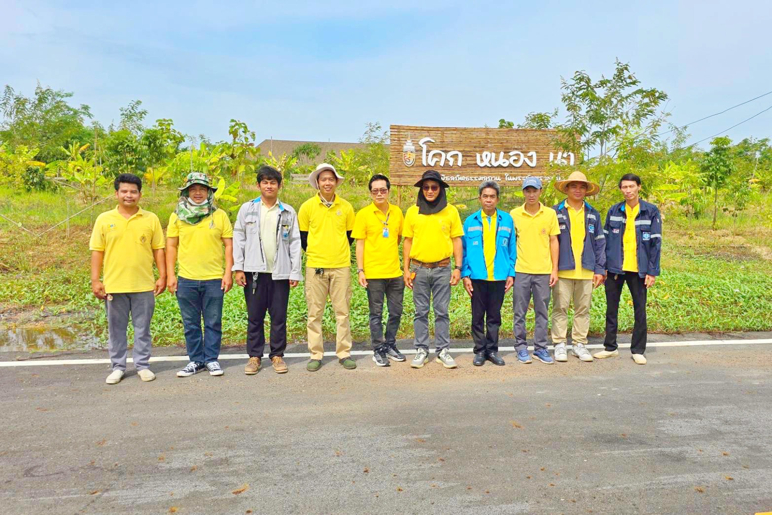 ห่างไปนาน แต่ไม่หายไปไหน ยังดูแลรักษาเหมือนเดิม กปภ.สาขาปทุมธานี ดูแลรักษาต้นไม้ในโครงการ โคก หนอง นา สัปปายะและรมณียสถาน สถานปฏิบัติธรรมสมเด็จพระสังฆราช (อมพรมหาเถร)