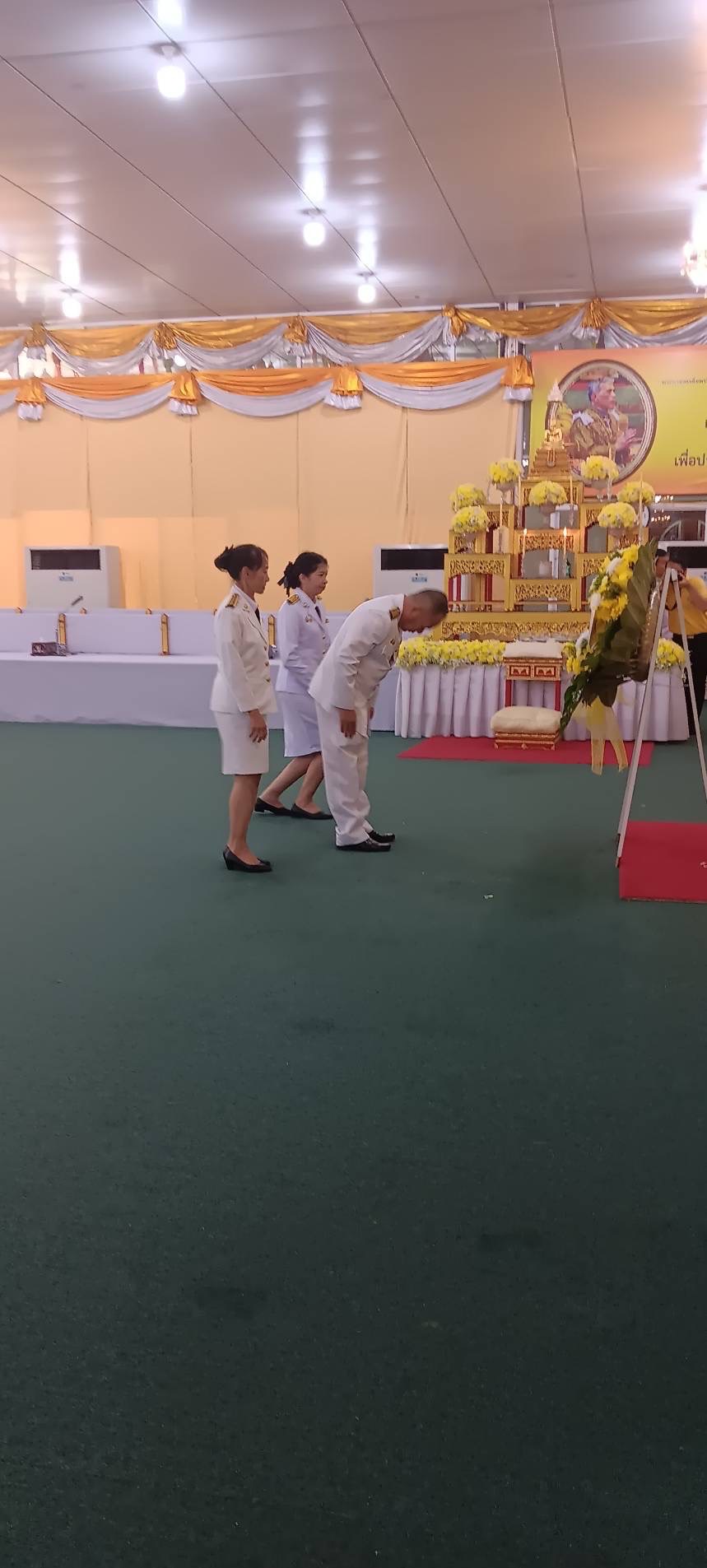 กปภ.สาขาสามพราน ร่วมพิธีสวดพระพุทธมนต์ และทำบุญถวายพระราชกุศล เนื่องในวันนวมินทรมหาราช