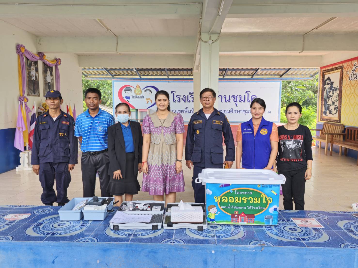 การประปาส่วนภูมิภาคสาขาท่าแซะ จัดกิจกรรม โครงการ "หลอมรวมใจ มอบน้ำใสสะอาดให้โรงเรียน" เฉลิมพระเกียรติพระบาทสมเด็จพระเจ้าอยู่หัว เนื่องในโอกาสพระราชพิธีมหามงคลเฉลิมพระชนมพรรษา ๖ รอบ ๒๘ กรกฎาคม ๒๕๖๗