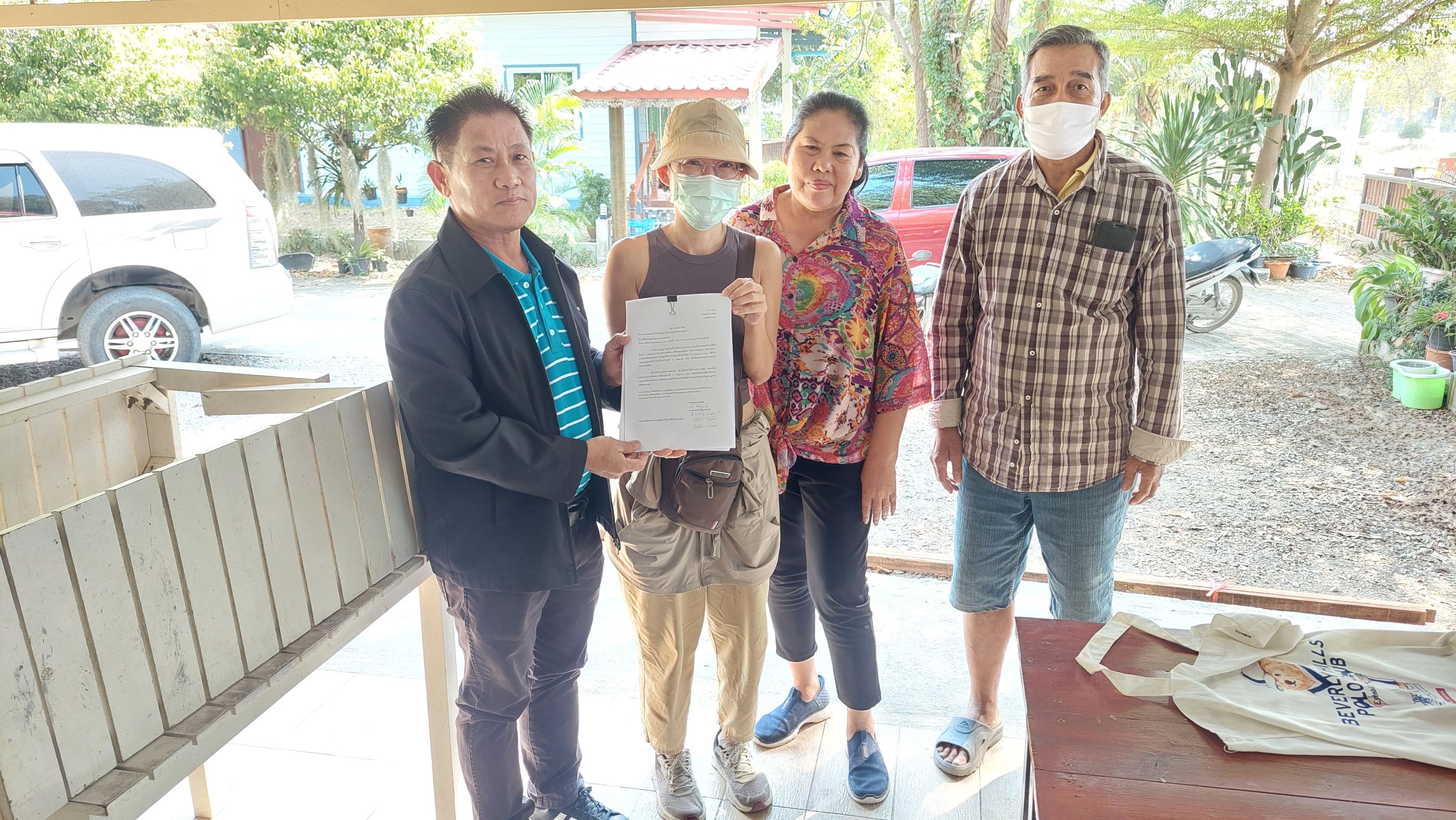 กปภ.สาขาปราณบุรี จัดกิจกรรมเติมใจให้กัน ลงพื้นที่ออกหน่วยประชาสัมพันธ์เชิงรุก เพิ่มผู้ใช้น้ำและปริมาณน้ำจำหน่าย สร้างความเชื่อมั่นด้านคุณภาพ และบริการ ณ หมู่บ้านห้วยตะแปด ตำบลสามพระยา อำเภอชะอำ จังหวัดเพชรบุรี