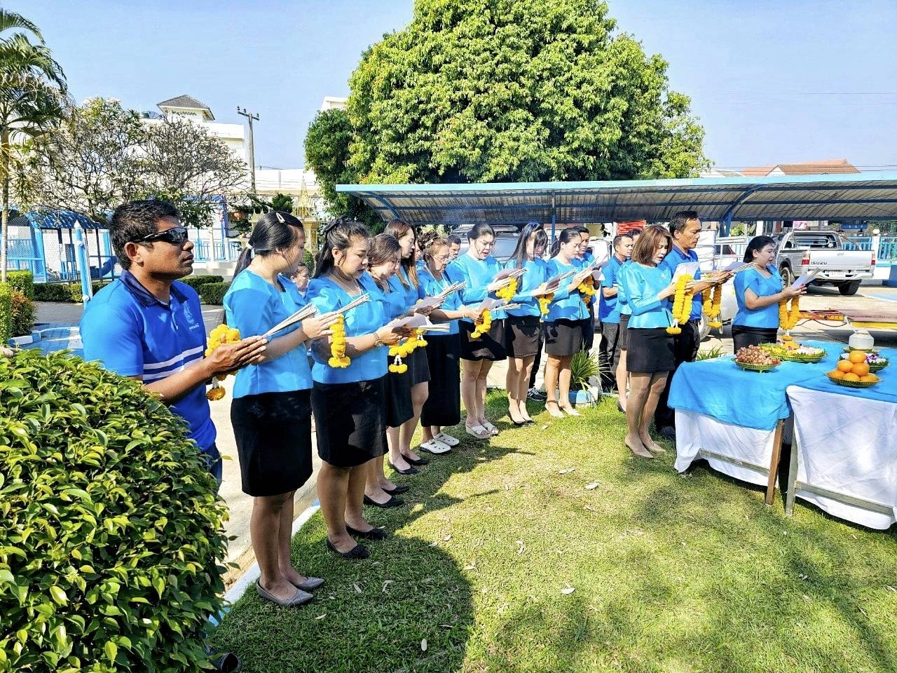 การประปาส่วนภูมิภาคสาขาปราณบุรี จัดพิธีสักการะบูชาพระแม่ธรณี ศาลพระภูมิเจ้าที่และสิ่งศักดิ์สิทธิ์ เนื่องในโอกาสวันคล้ายวันสถาปนา กปภ.ครบรอบ 46 ปี