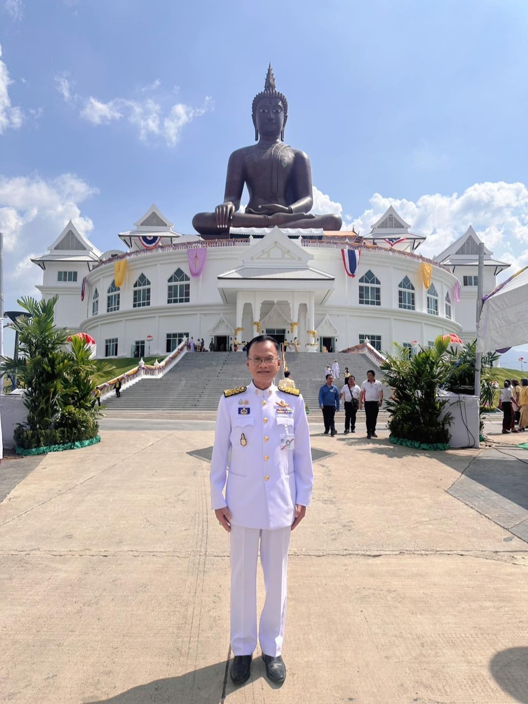 ผู้ว่าการ กปภ. พร้อมด้วยผู้บริหาร กปภ.ข.1, กปภ.สาขาจันทบุรี เฝ้าฯ รับเสด็จ ในหลวง-พระราชินีเสด็จพระราชดำเนินทรงประกอบพิธีสมโภชพระสมเด็จองค์ปฐม "พระพุทธเมตตา"