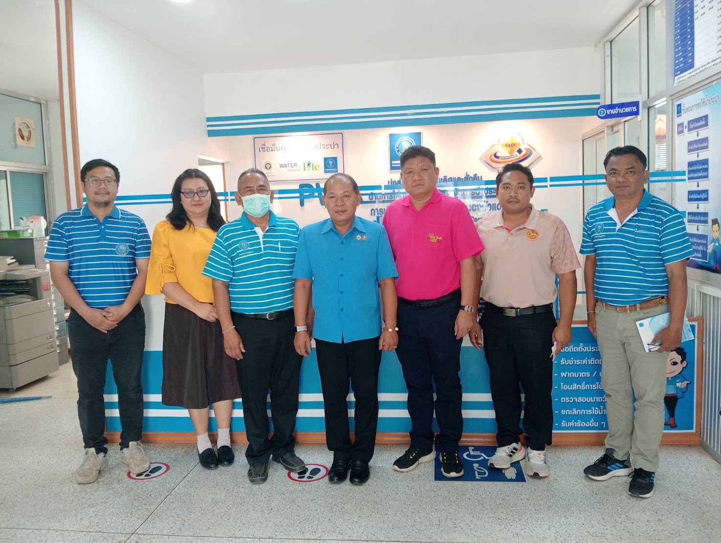 กปภ.สาขาหนองบัวแดง นายอดิเทพ กมลเวชช์ ผู้ตรวจราชการกระทรวงมหาดไทย ได้เข้าตรวจประเมินรักษามาตรฐานศูนย์ราชการสะดวก (GECC) ปี 2566 - ปี 2568 แบบ Surprise Check