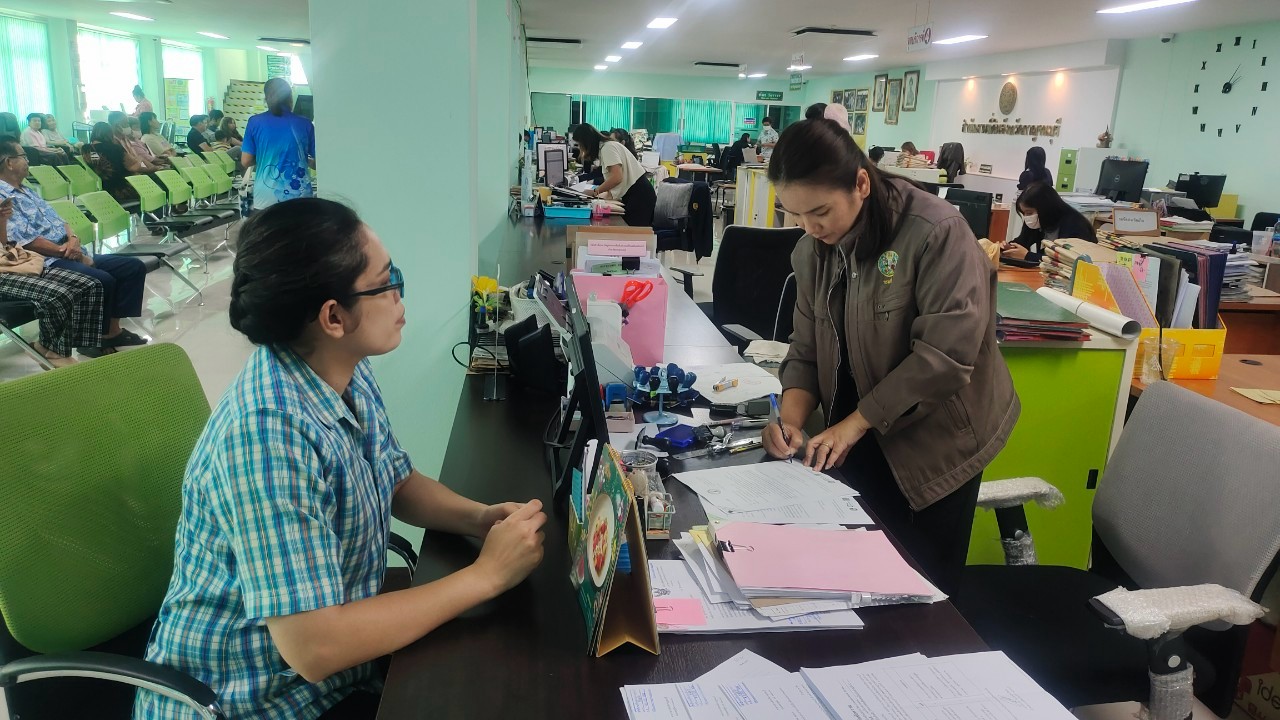 กปภ.สาขากาญจนบุรี ออกติดตามหนี้ค้างชำระค่าน้ำประปาของส่วนราชการ