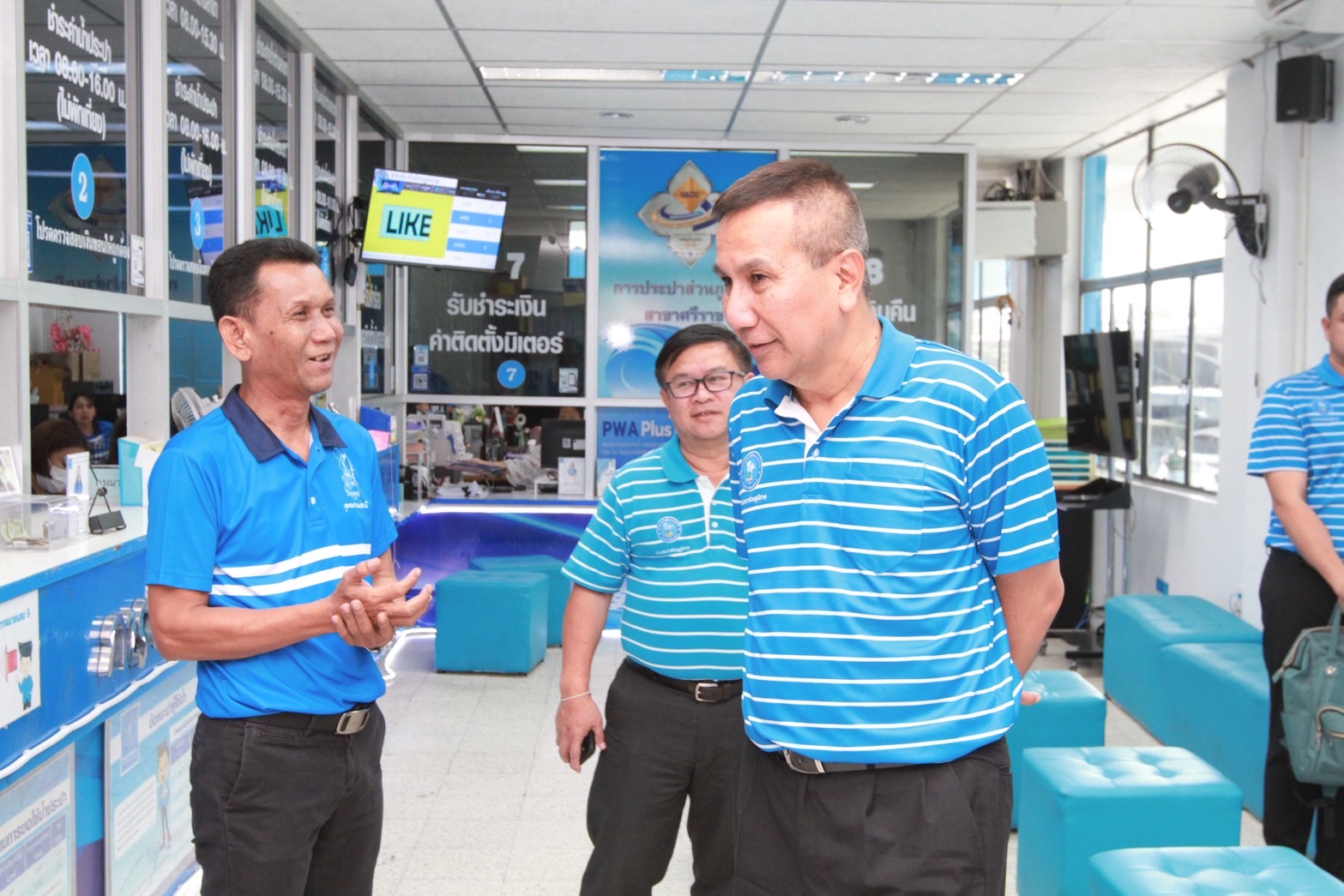 รปก.3 ให้การต้อนรับ พลอากาศตรี นิพนธ์ โพธิ์เจริญ ประธานกรรมการกิจการสัมพันธ์ กปภ. ลงพื้นที่ตรวจเยี่ยม กปภ.สาขาศรีราชา พร้อมรับฟังข้อคิดเห็นจากผู้บริหารและพนักงาน