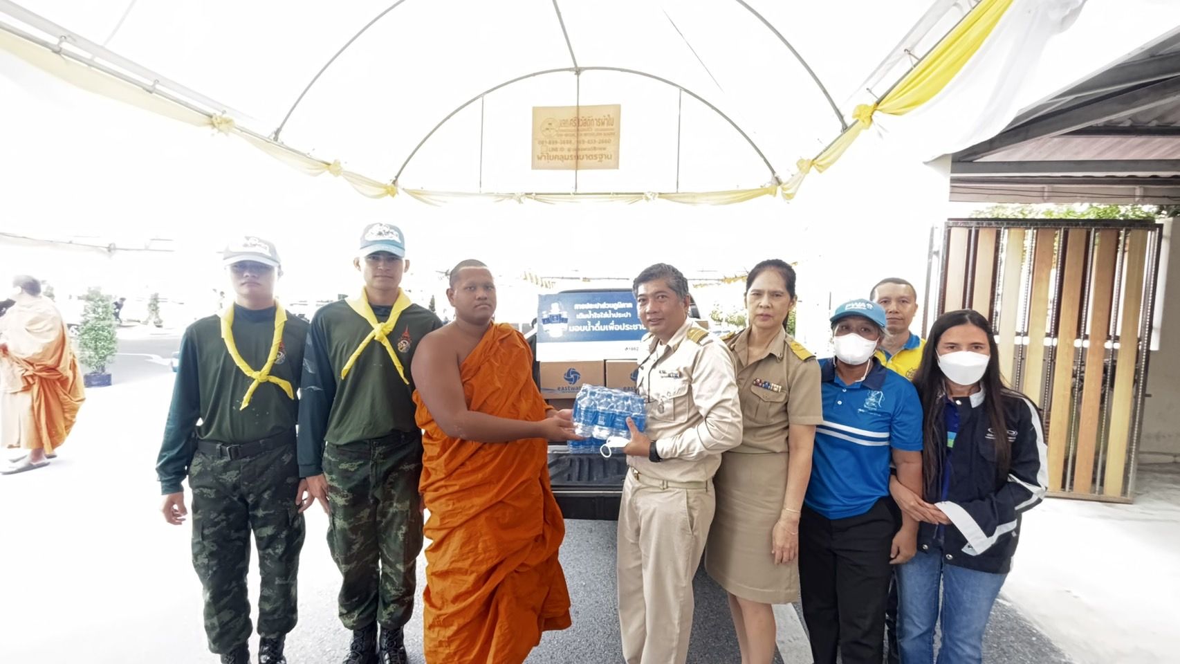 กปภ.สาขาฉะเชิงเทรา สนับสนุนน้ำดื่มตราสัญลักษณ์ กปภ. จำนวน 840 ขวด ให้กับวัดโสธรวราราม