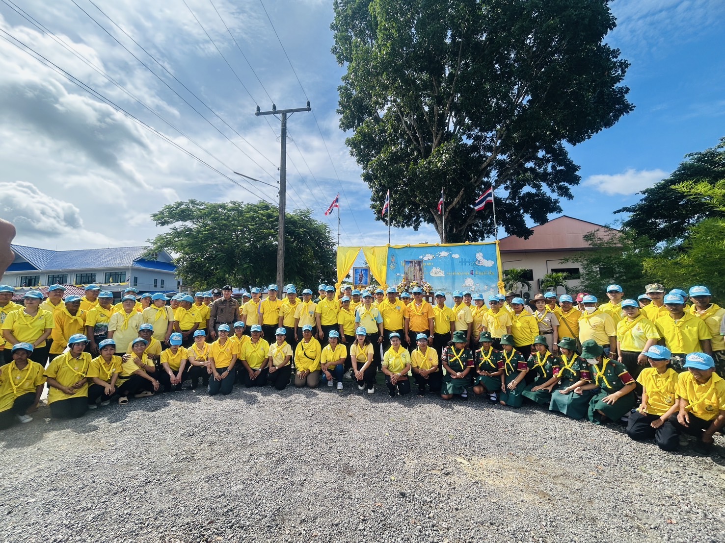 การประปาส่วนภูมิภาคสาขาบางสะพาน เข้าร่วมการจัดกิจกรรมรวมพลังจิตอาสา กปภ.เฉลิมพระเกียรติ ประจำปี 2568