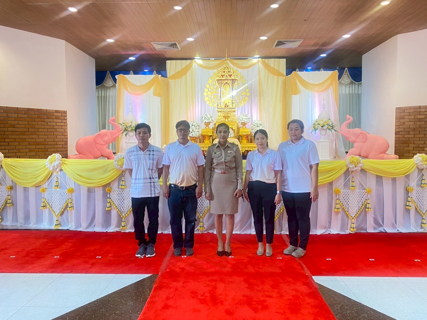 การประปาส่วนภูมิภาคสาขาประจวบคีรีขันธ์ เข้าร่วมพิธีรับและสมโภชพระบรมสารีริกธาตุสมเด็จองค์ปฐม ณ กองบิน 5